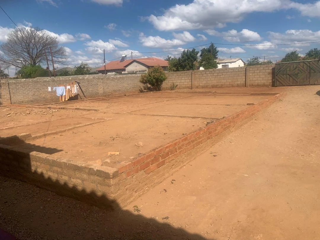 600m2 RESIDENTIAL STAND FOR SALE IN MAHATSHULA NORTH , BULAWAYO