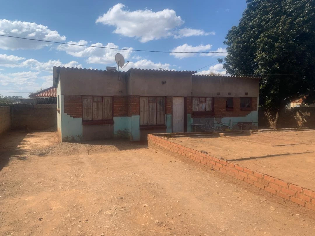 600m2 RESIDENTIAL STAND FOR SALE IN MAHATSHULA NORTH , BULAWAYO